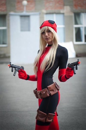 Lady Deadpool Superhero Costume